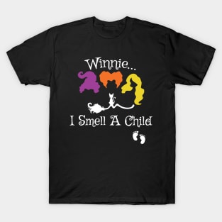 Winnie I smell A Child, halloween pregnancy announcement ideas T-Shirt